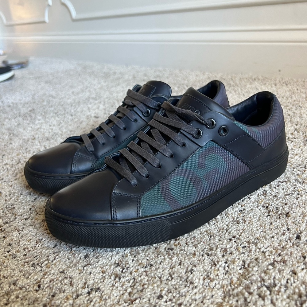 Men Hugo Boss Leather Sneakers Size 41